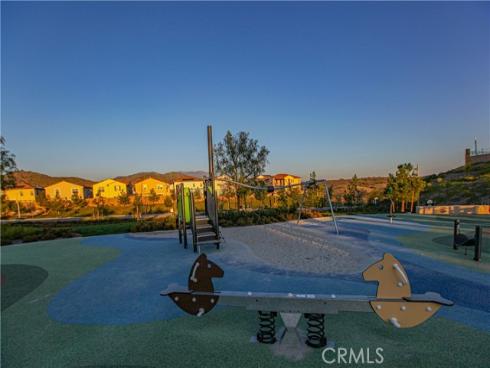 137  Oakstone  , Irvine, CA