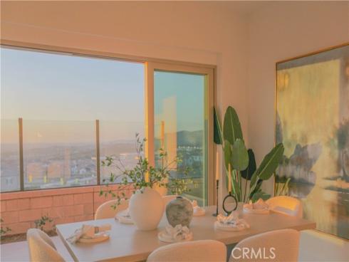 137  Oakstone  , Irvine, CA