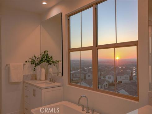 137  Oakstone  , Irvine, CA