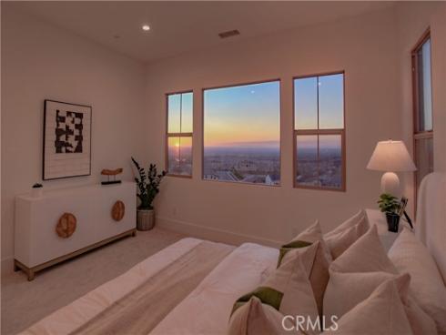 137  Oakstone  , Irvine, CA