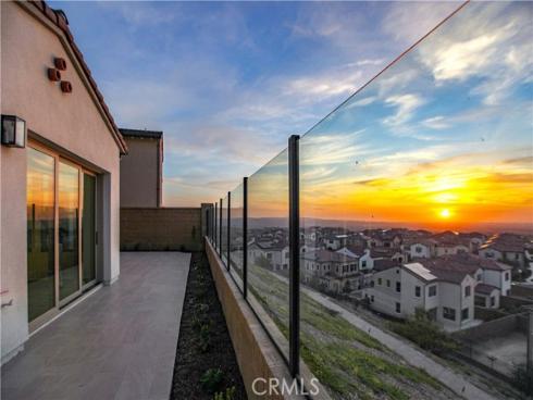 137  Oakstone  , Irvine, CA