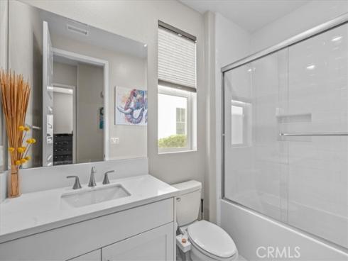 113  Source  , Irvine, CA