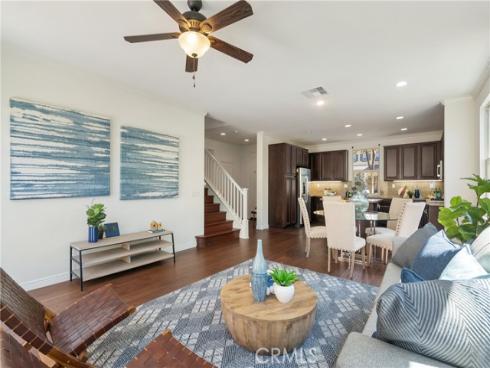 42  Land Grant  , Irvine, CA