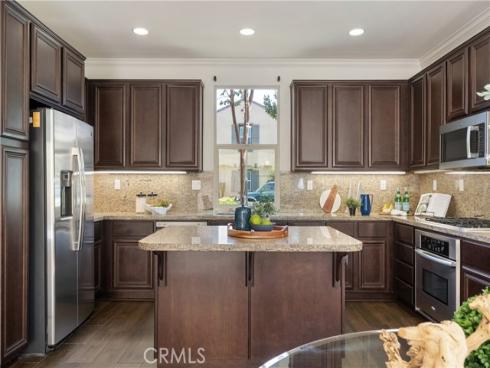 42  Land Grant  , Irvine, CA