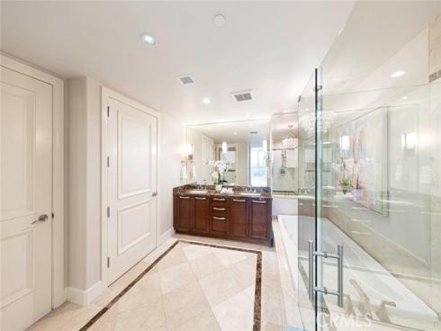 8081  Scholarship  , Irvine, CA