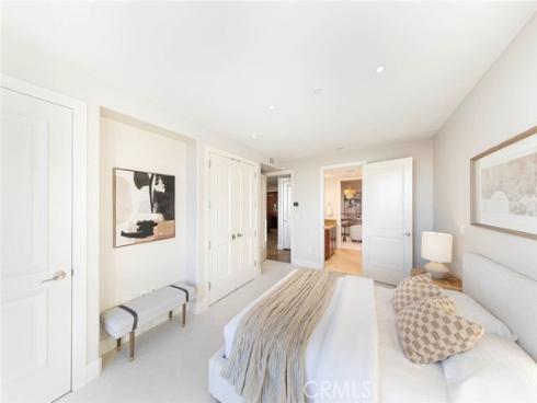 8081  Scholarship  , Irvine, CA