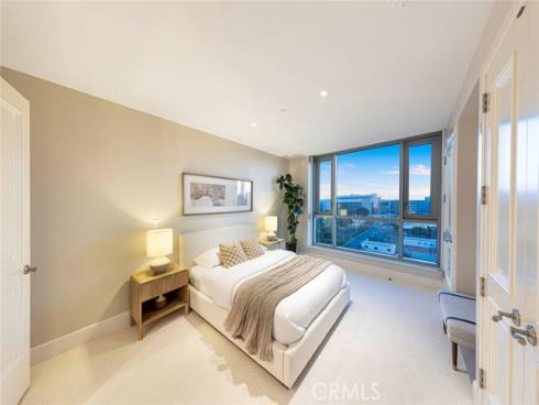 8081  Scholarship  , Irvine, CA