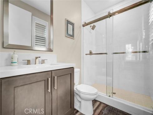 74  Iluna  , Irvine, CA