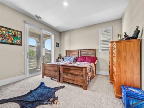 74  Iluna  , Irvine, CA