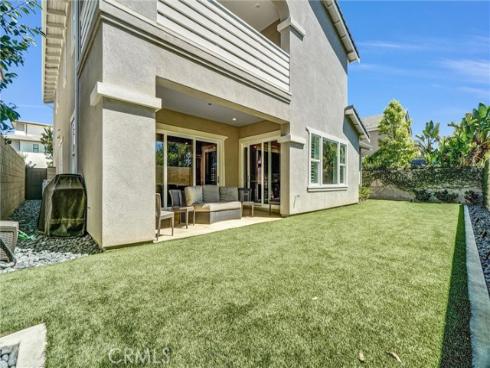 74  Iluna  , Irvine, CA