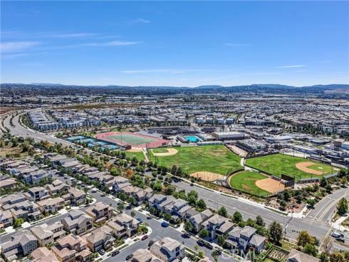 74  Iluna  , Irvine, CA