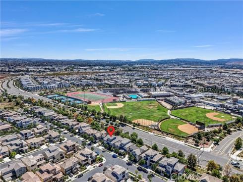 74  Iluna  , Irvine, CA