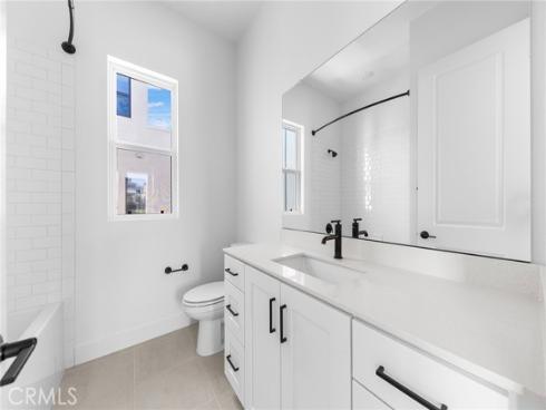 123  Bosal  , Irvine, CA