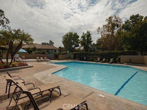 37  Dogwood  , Irvine, CA