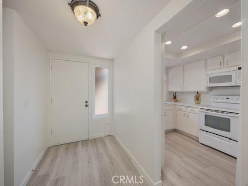 37  Dogwood  , Irvine, CA