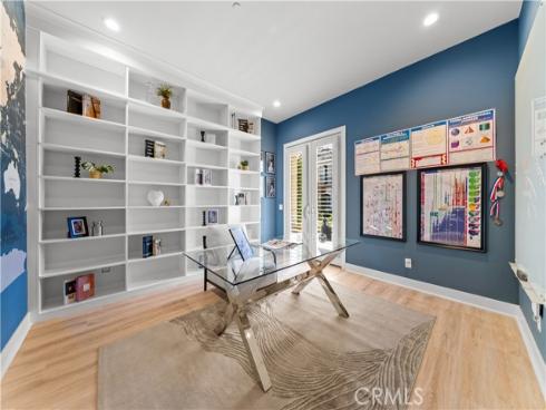 53  Hornbill  , Irvine, CA