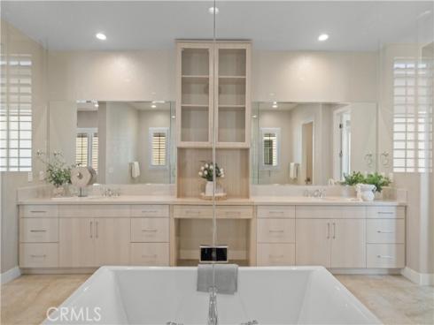 53  Hornbill  , Irvine, CA