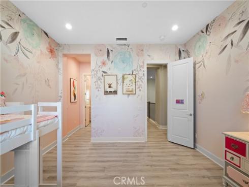 53  Hornbill  , Irvine, CA