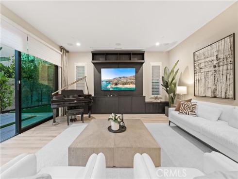 53  Hornbill  , Irvine, CA