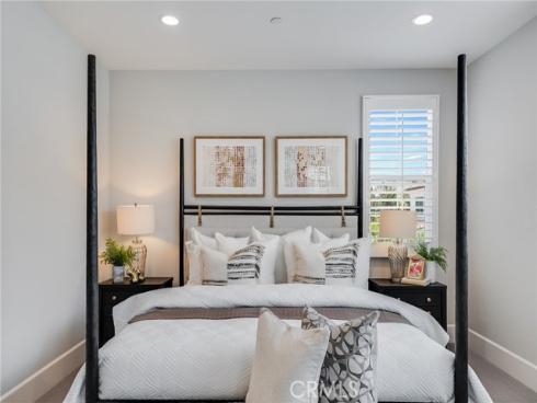 126  Paxton  , Irvine, CA