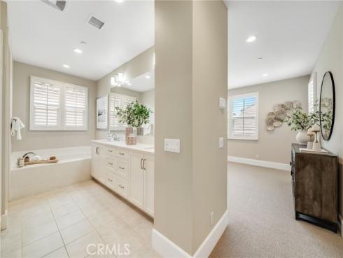 126  Paxton  , Irvine, CA