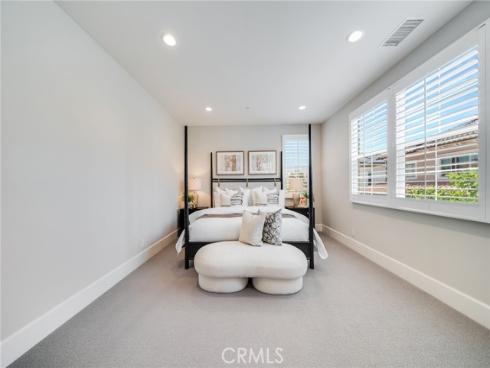 126  Paxton  , Irvine, CA