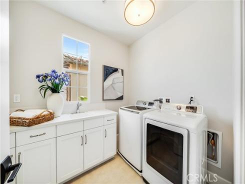 126  Paxton  , Irvine, CA