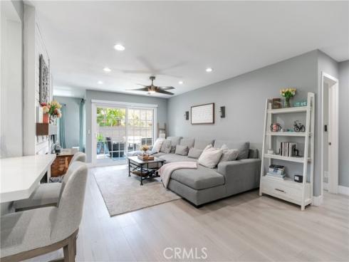 12  Juniper  , Irvine, CA