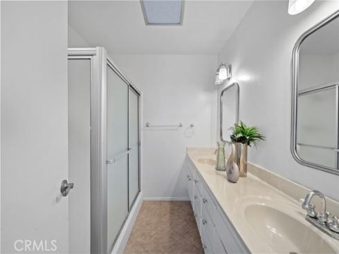 22  Meadowsweet  , Irvine, CA