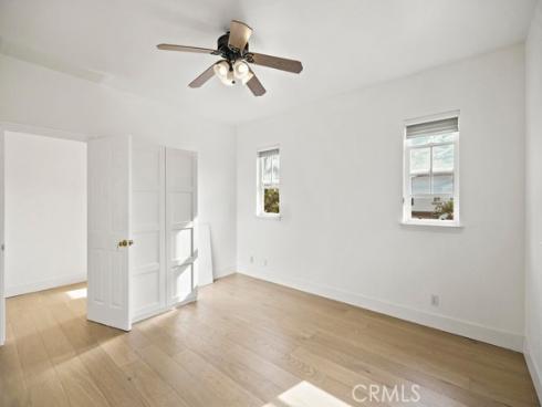 33  Modesto  , Irvine, CA