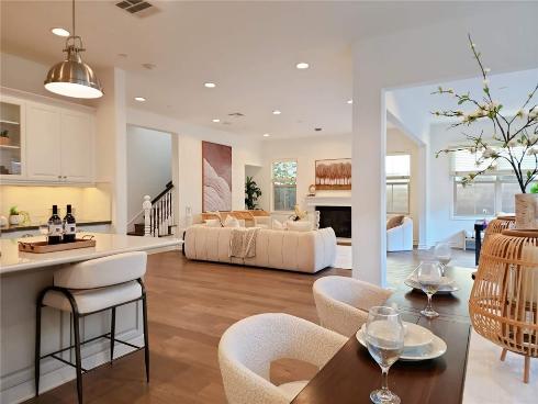 54  Hearst  , Irvine, CA