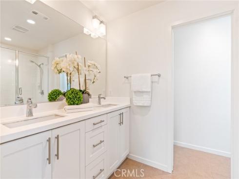 747  Beacon  , Irvine, CA