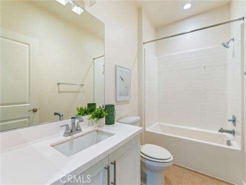 747  Beacon  , Irvine, CA