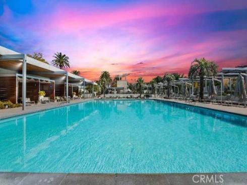 747  Beacon  , Irvine, CA