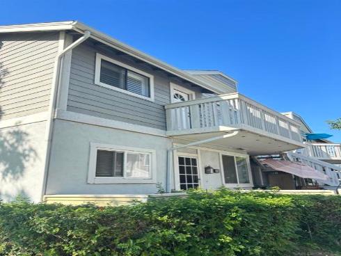 115  Huntington  , Irvine, CA