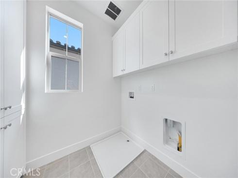 107  Eversedge  , Irvine, CA