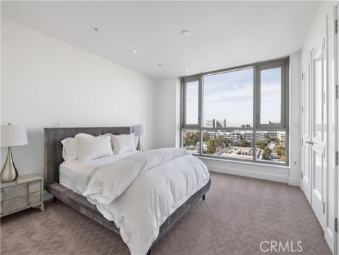 5100  Scholarship  , Irvine, CA