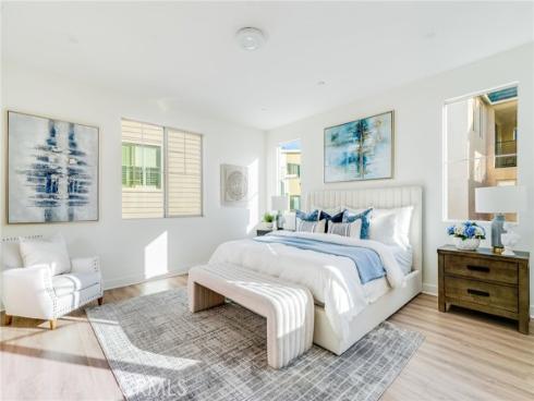 196  Episode  , Irvine, CA