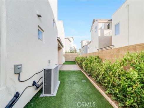 196  Episode  , Irvine, CA