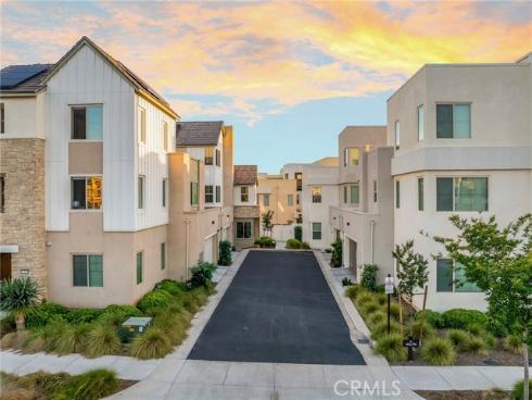 196  Episode  , Irvine, CA