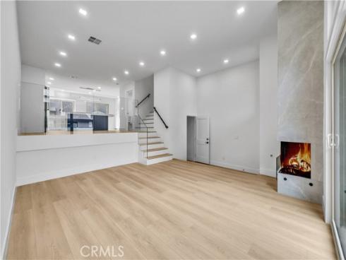 10  Starfall  11 , Irvine, CA