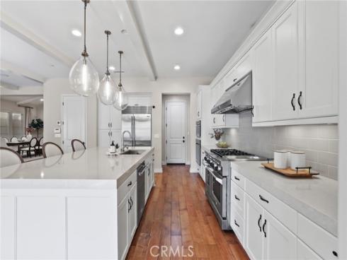 10  Shadybend  , Irvine, CA