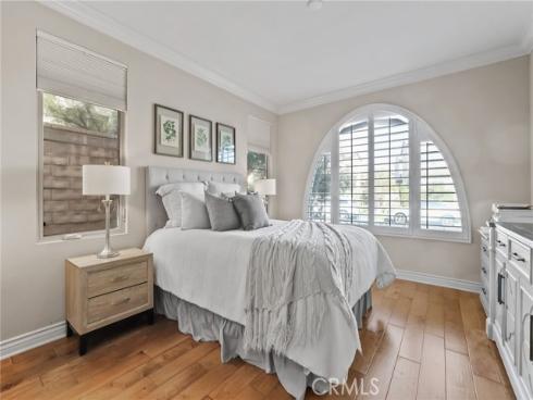 10  Shadybend  , Irvine, CA