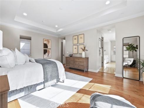 10  Shadybend  , Irvine, CA