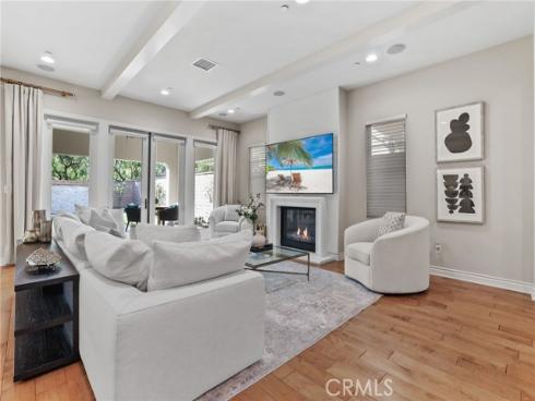 10  Shadybend  , Irvine, CA