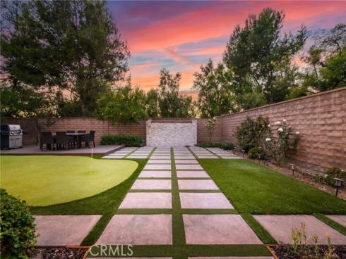 10  Shadybend  , Irvine, CA