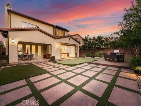 10  Shadybend  , Irvine, CA