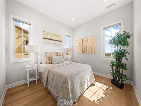 212  Clear Falls  , Irvine, CA