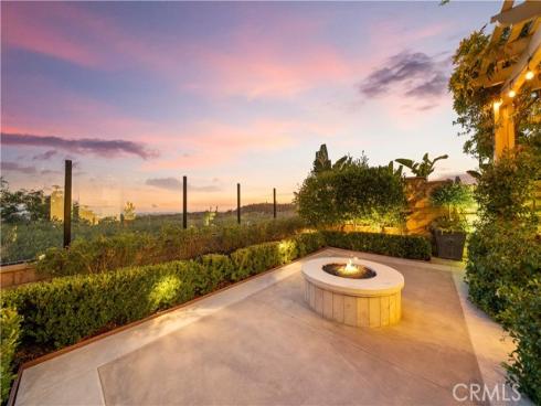 212  Clear Falls  , Irvine, CA