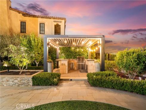 212  Clear Falls  , Irvine, CA